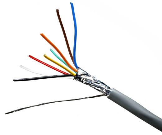 Quabbin Multiconductor Audio, Control & Computer Interconnect, AWM 2464 – 22 AWG, 30 conductor, shielded, PVC, Chrome Gray